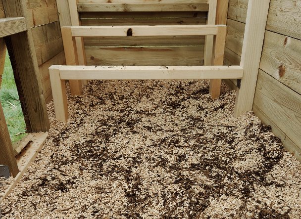 wood shavings as bedding