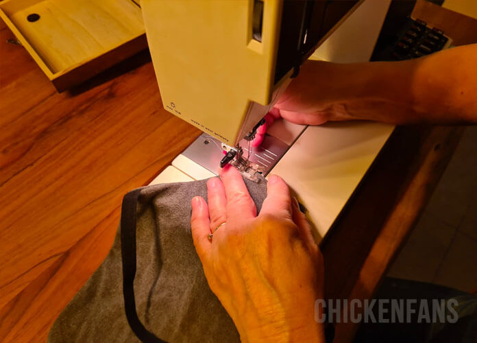 making a chicken saddle pattern for large chickens