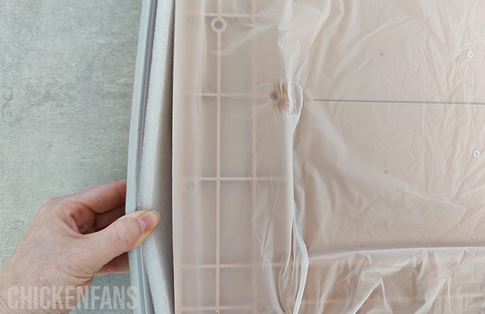 the added foam inside a chickcozy auto door box